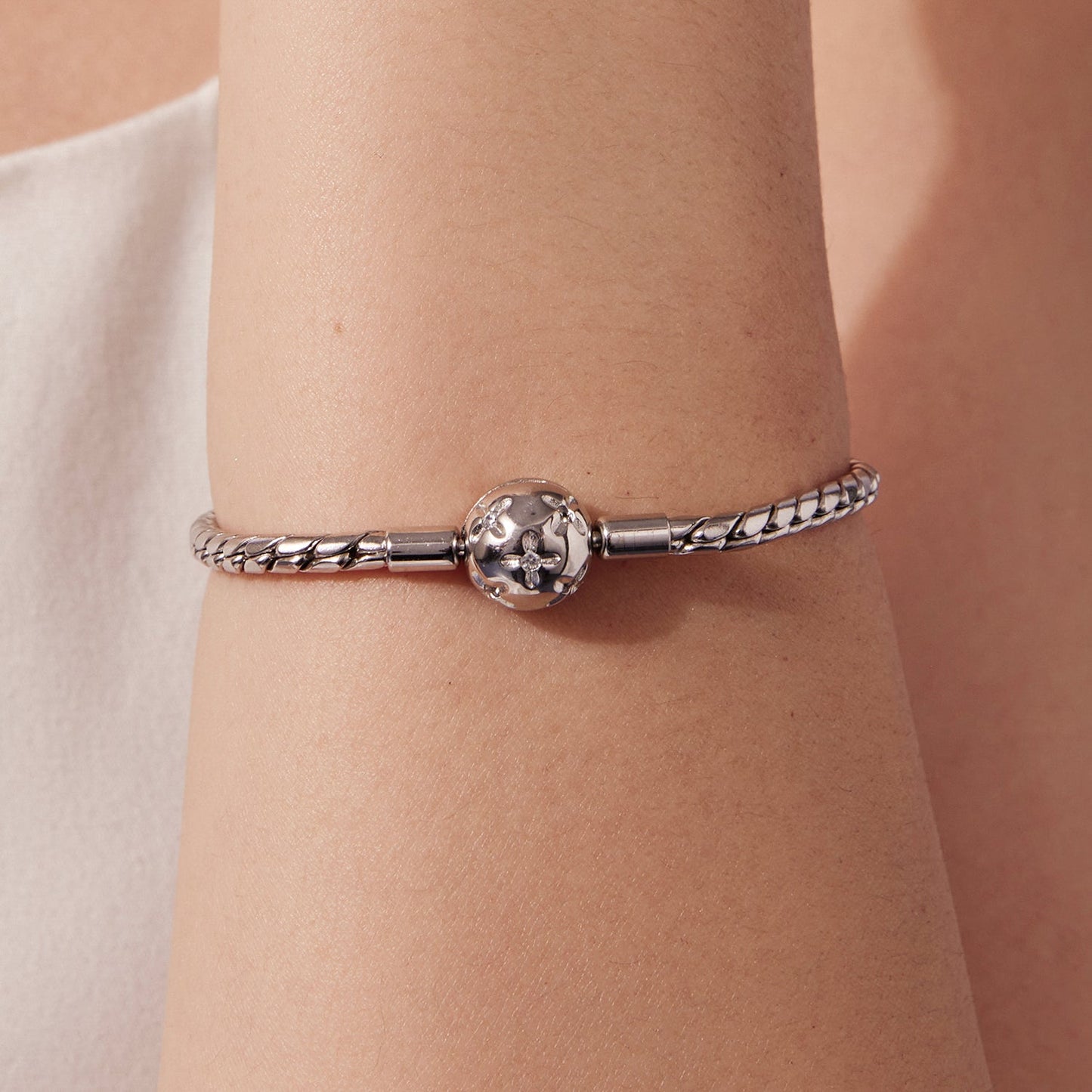 925 Sterling Silver White Gold Plated Bracelet with CZ Pendant for Women