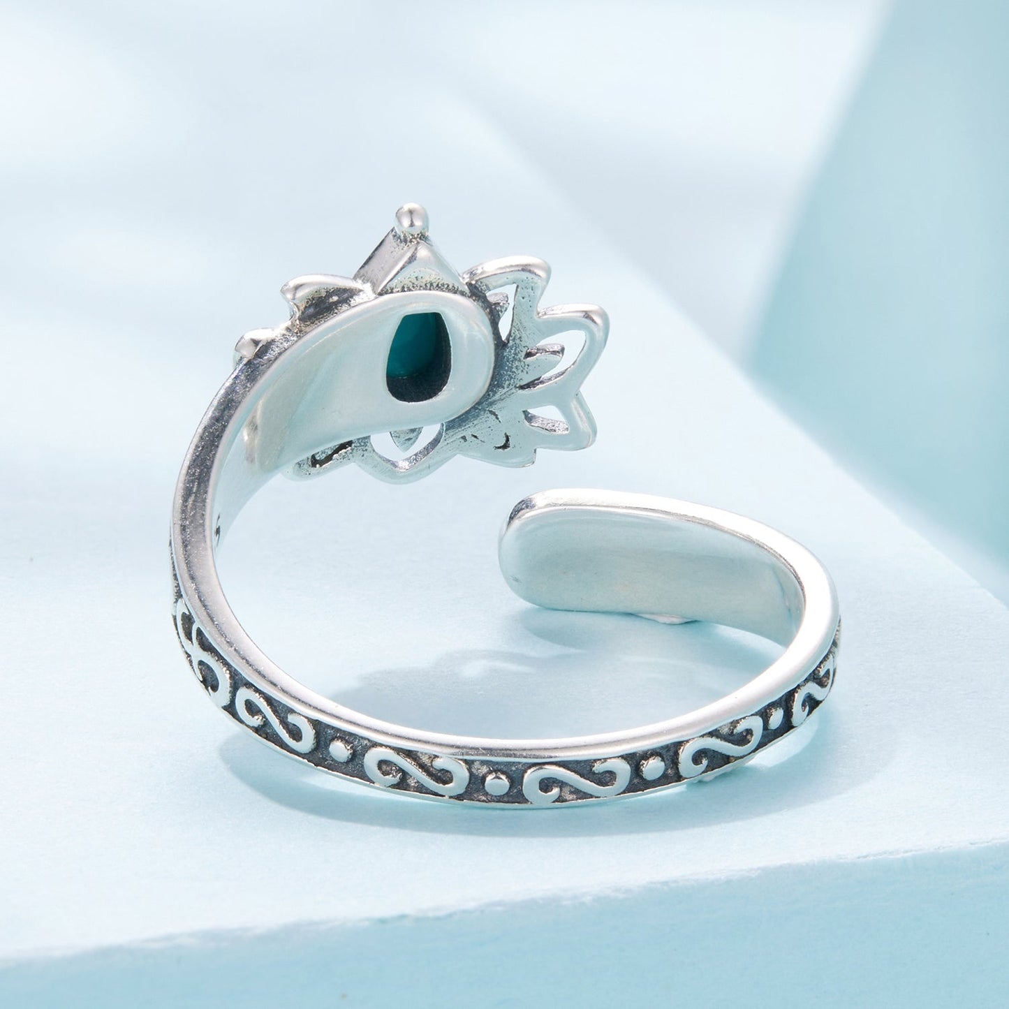 925 Sterling Silver Ring with Synthetic Turquoise in Oxidized Finish for Women