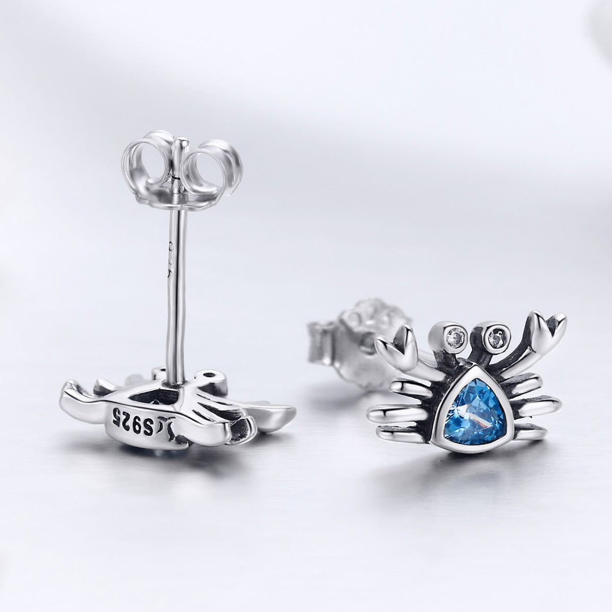 925 Sterling Silver Oxidized CZ Earrings 0.7cm x 1cm for Women