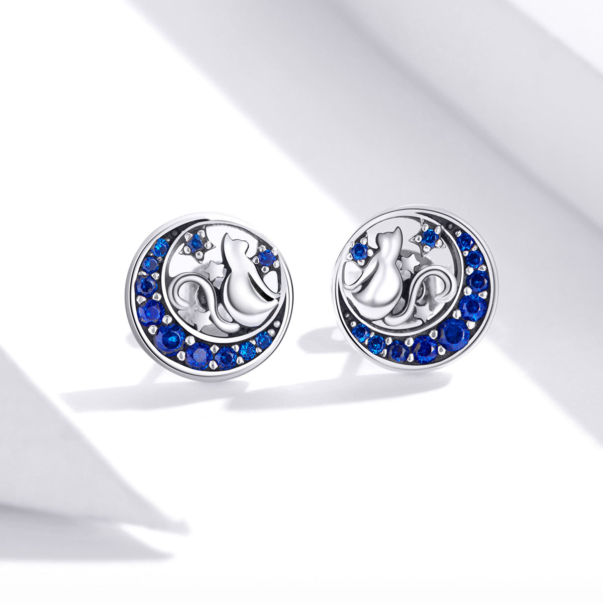 925 Sterling Silver Oxidized CZ Pavé Earrings