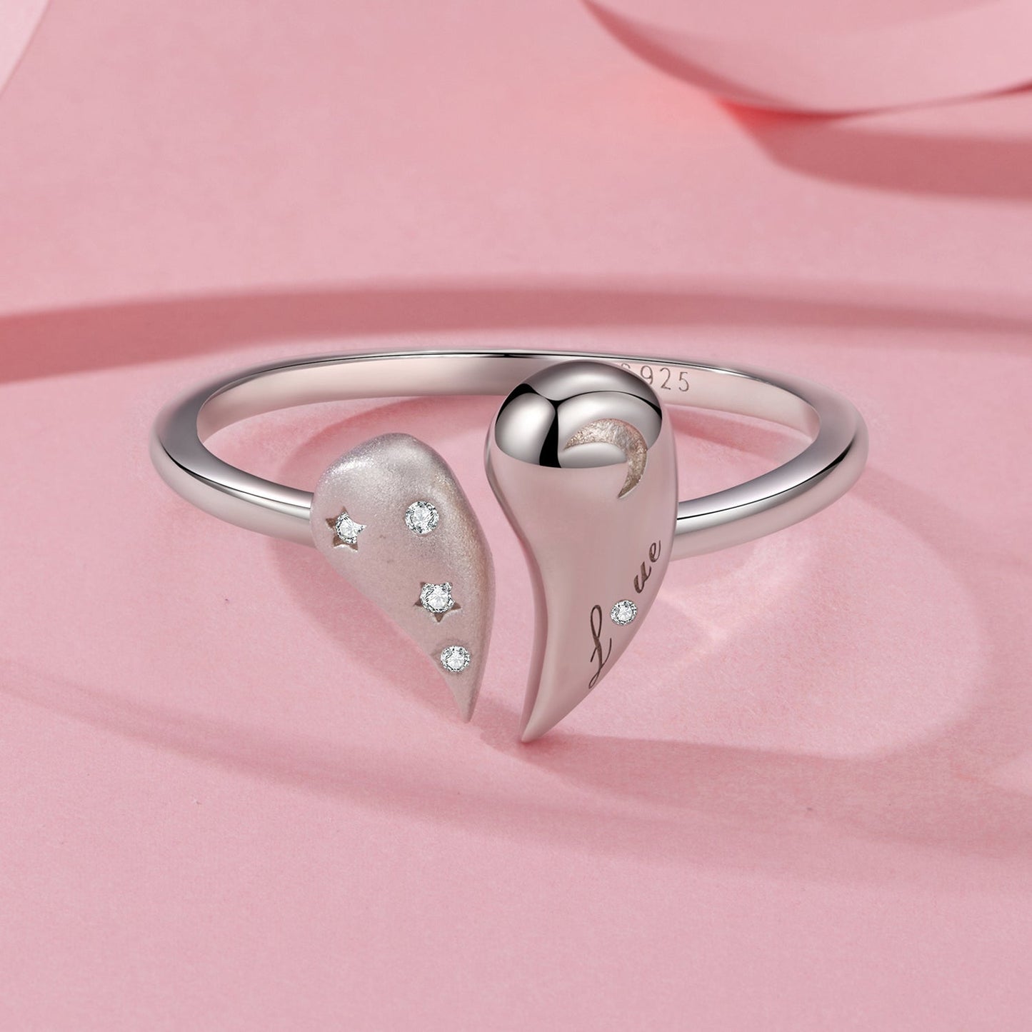 925 Sterling Silver 1.1cm White Gold Plated CZ Pendant Ring
