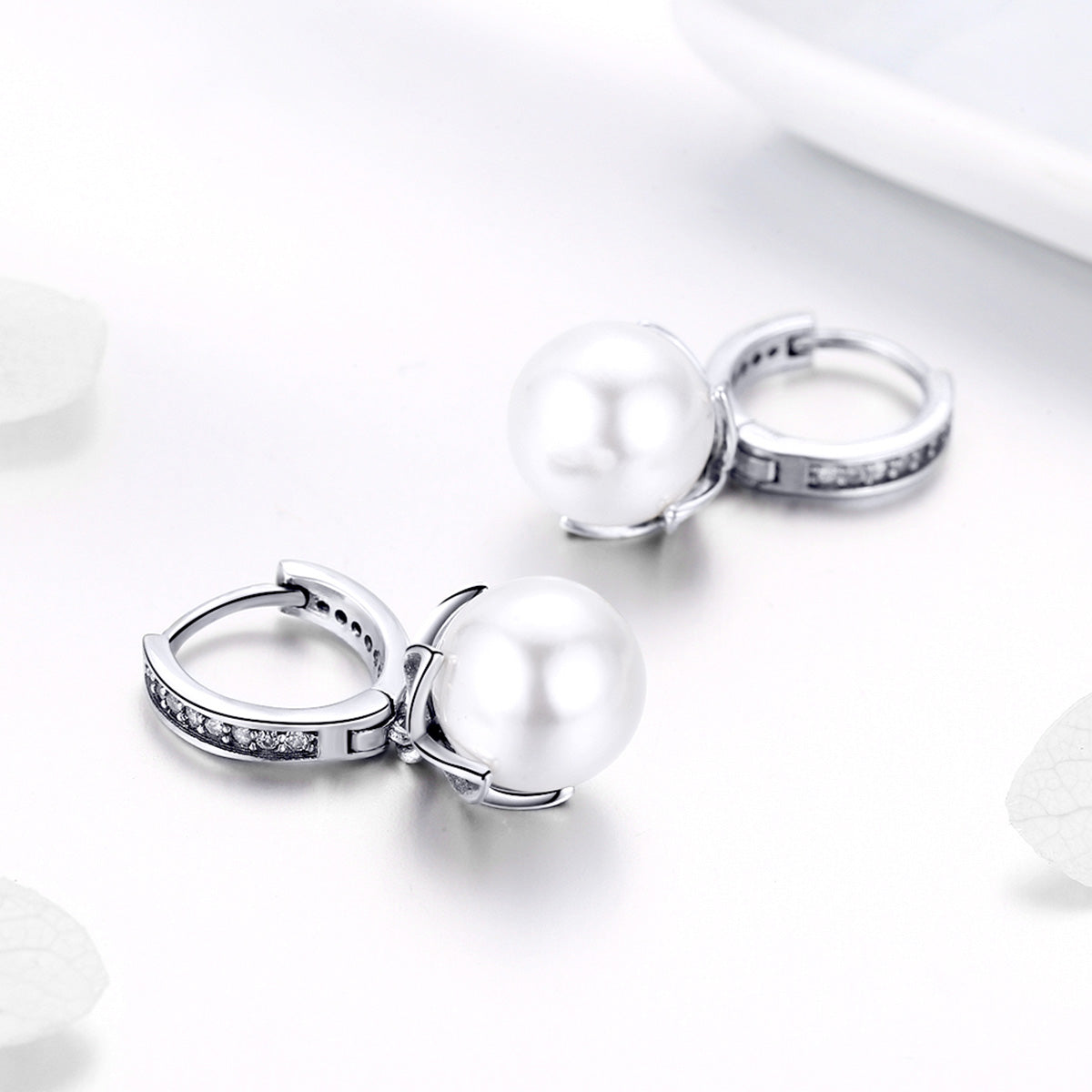 925 Sterling Silver Earrings with Quality Shell Pearl and CZ for Women