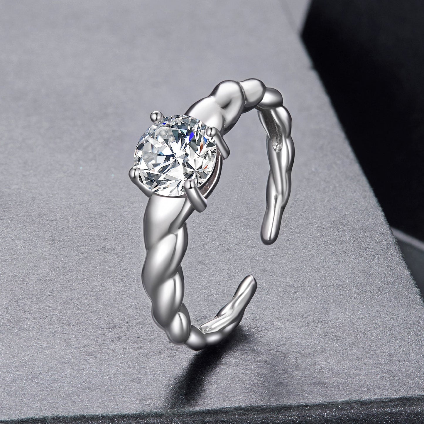 925 Sterling Silver Moissanite 0.65 Carat Ring for Women Size E