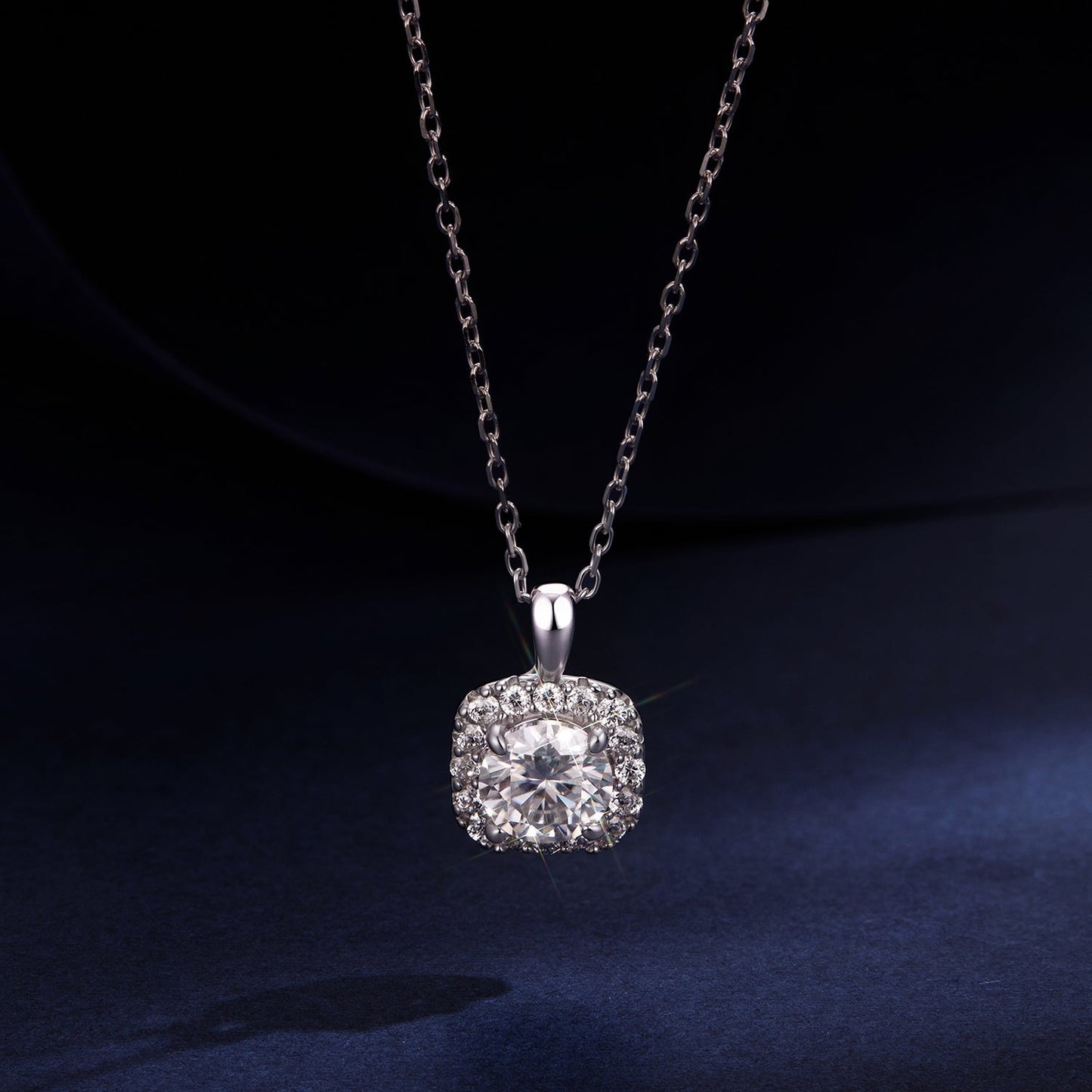 925 Sterling Silver Moissanite 1.4x1.0cm White Gold Plated Necklace 40+5cm for Women