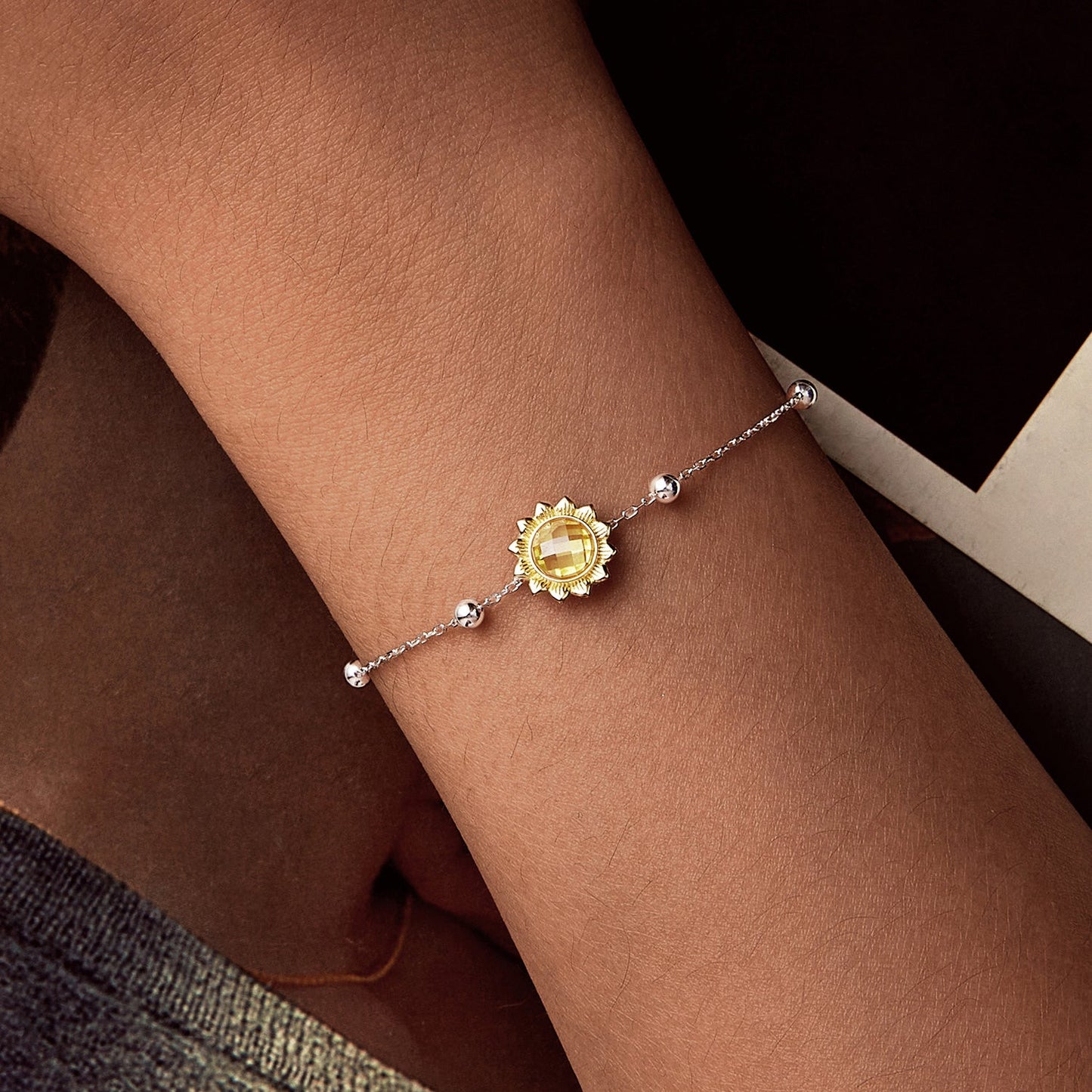 925 Sterling Silver White Gold Plated Bracelet with Transparent Glass Charm for Women