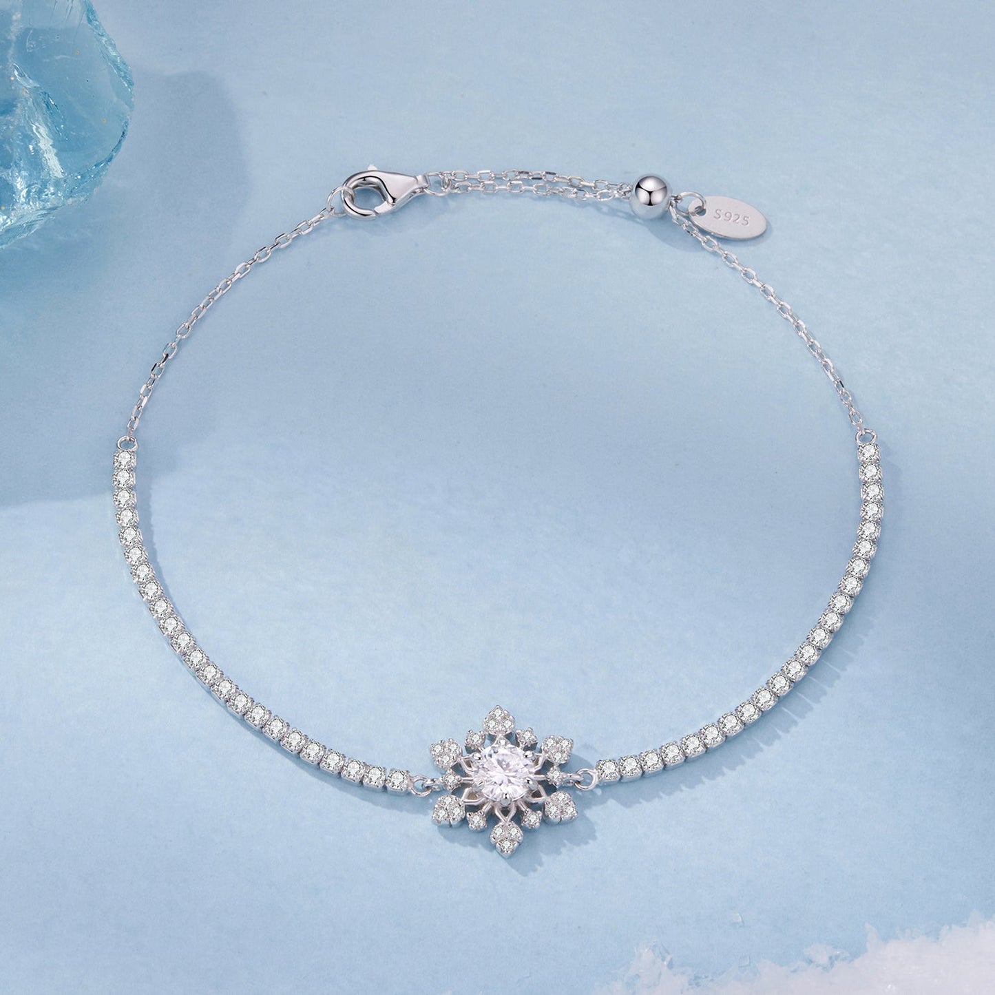 925 Sterling Silver Adjustable Bracelet with Pavé Setting CZ and White Gold Plating for Women