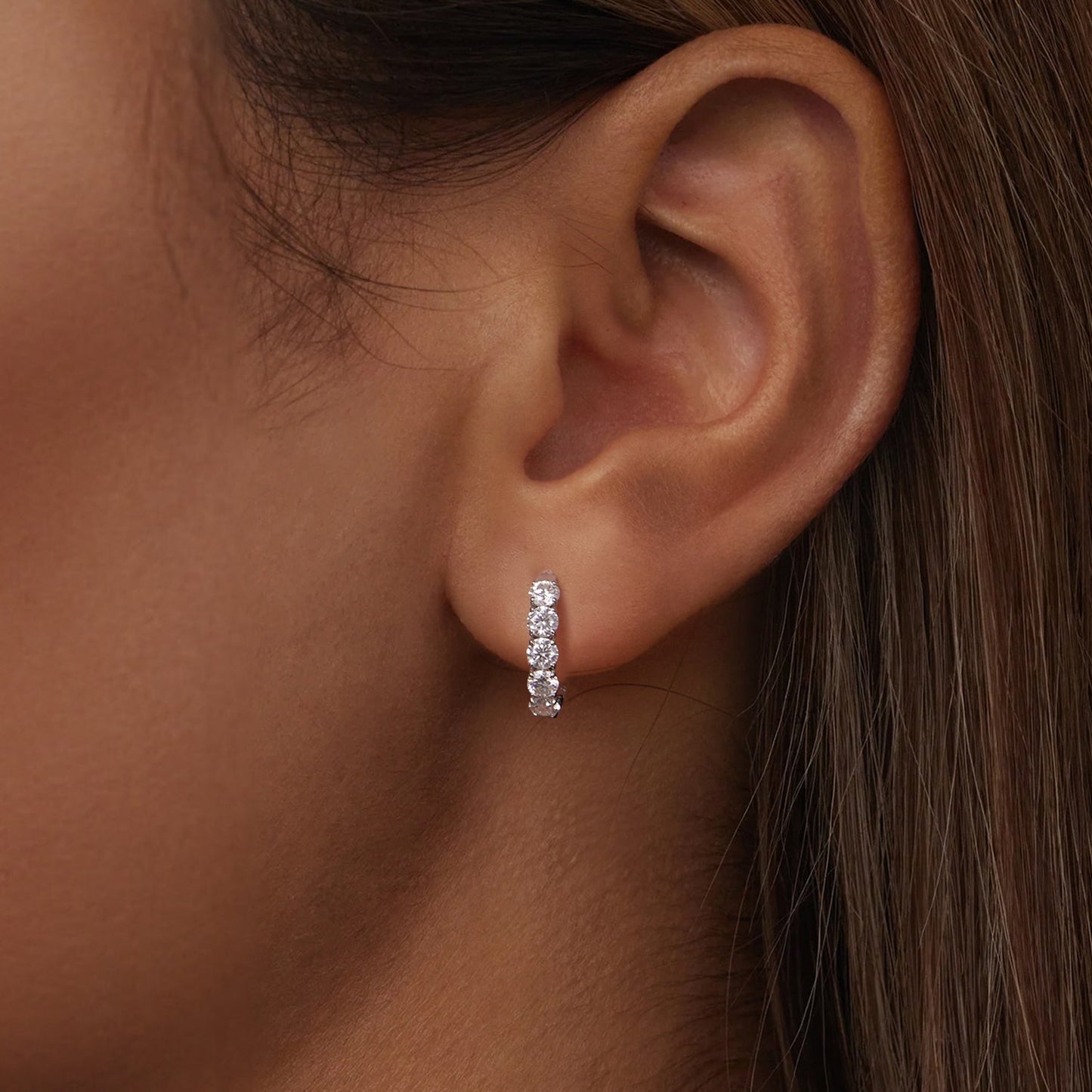 925 Sterling Silver Moissanite Earrings 0.1 Carat White Gold Plated 1.5x0.3cm Women