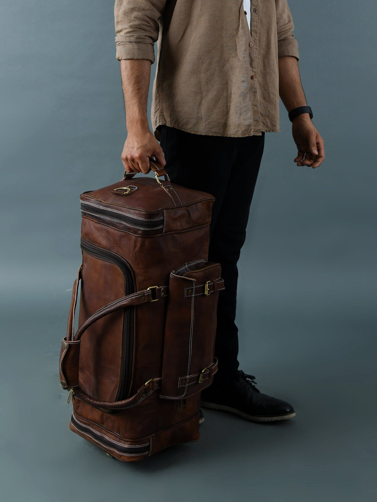 Walker Leather Weekender Bag + Free Toiletry - Osadia Concept Store