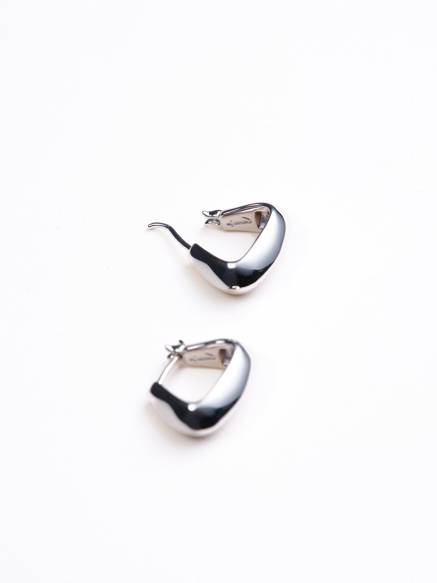 Lyle Small Triangle Hoops