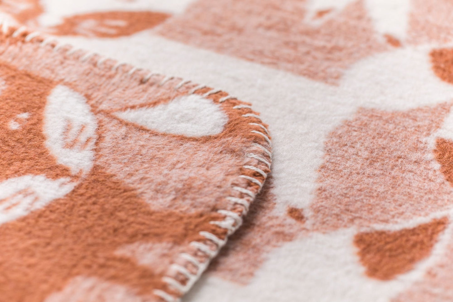 MILA Baby Blanket "Pack of Foxes"