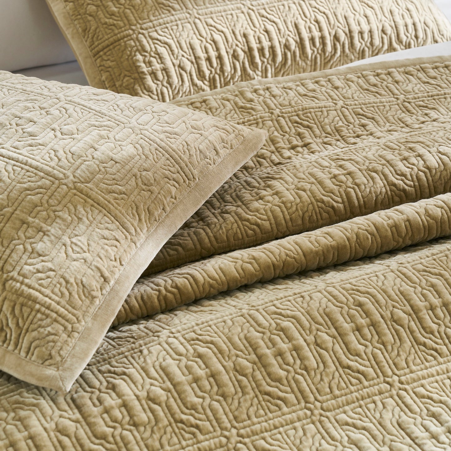 Duke Geometric Cotton Velvet Quilt Sham
