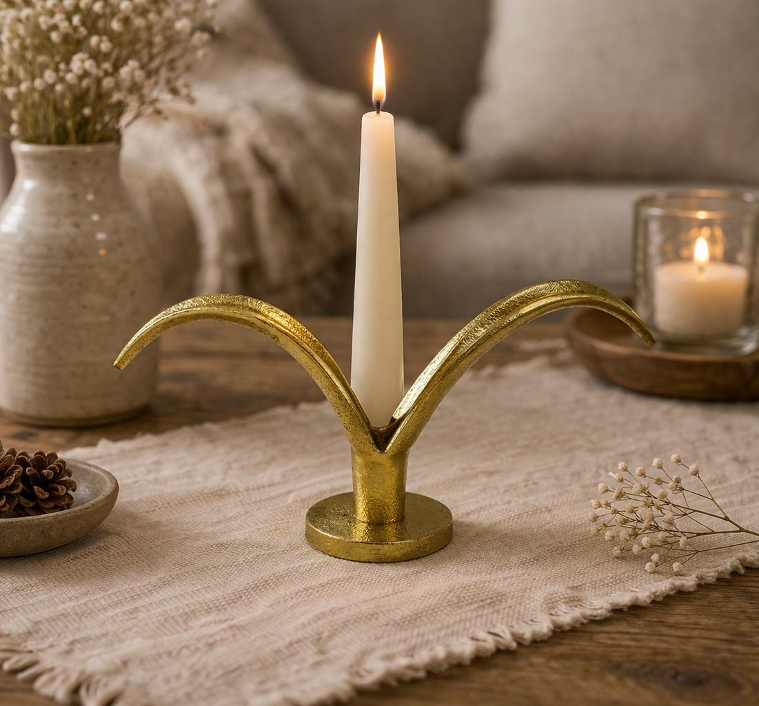Raíz Studio Arc Wing Candle Holder – Hand-Cast Gold Metal Double Arch Candle Stand