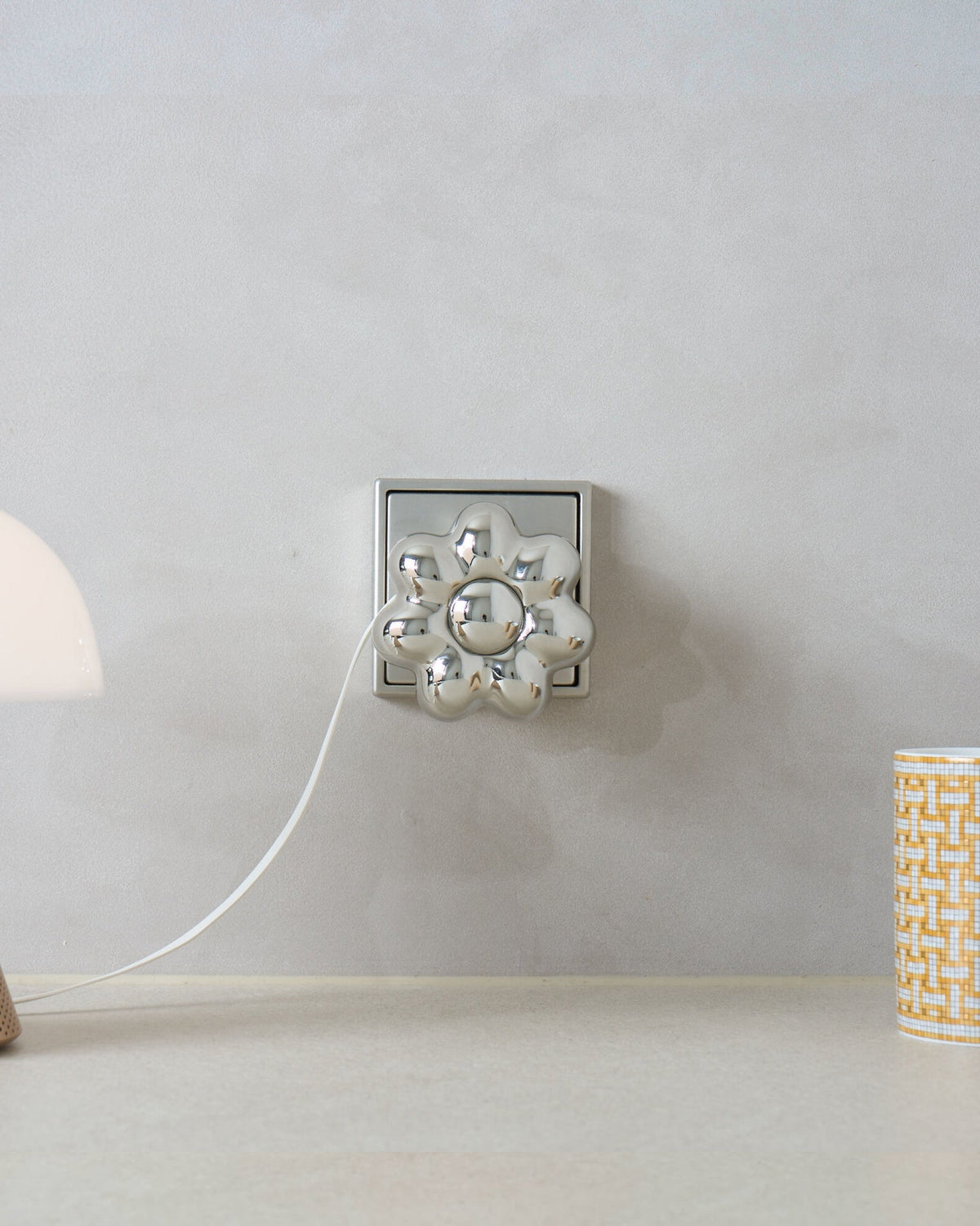 Flower Objet (Chrome Silver)