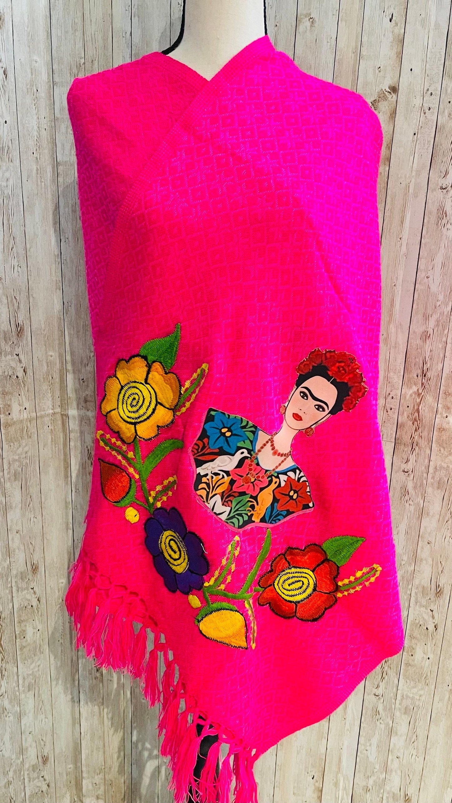 Frida Kahlo Embroidered Shawl Rebosos Bordado y Imagen de Frida Kahlo