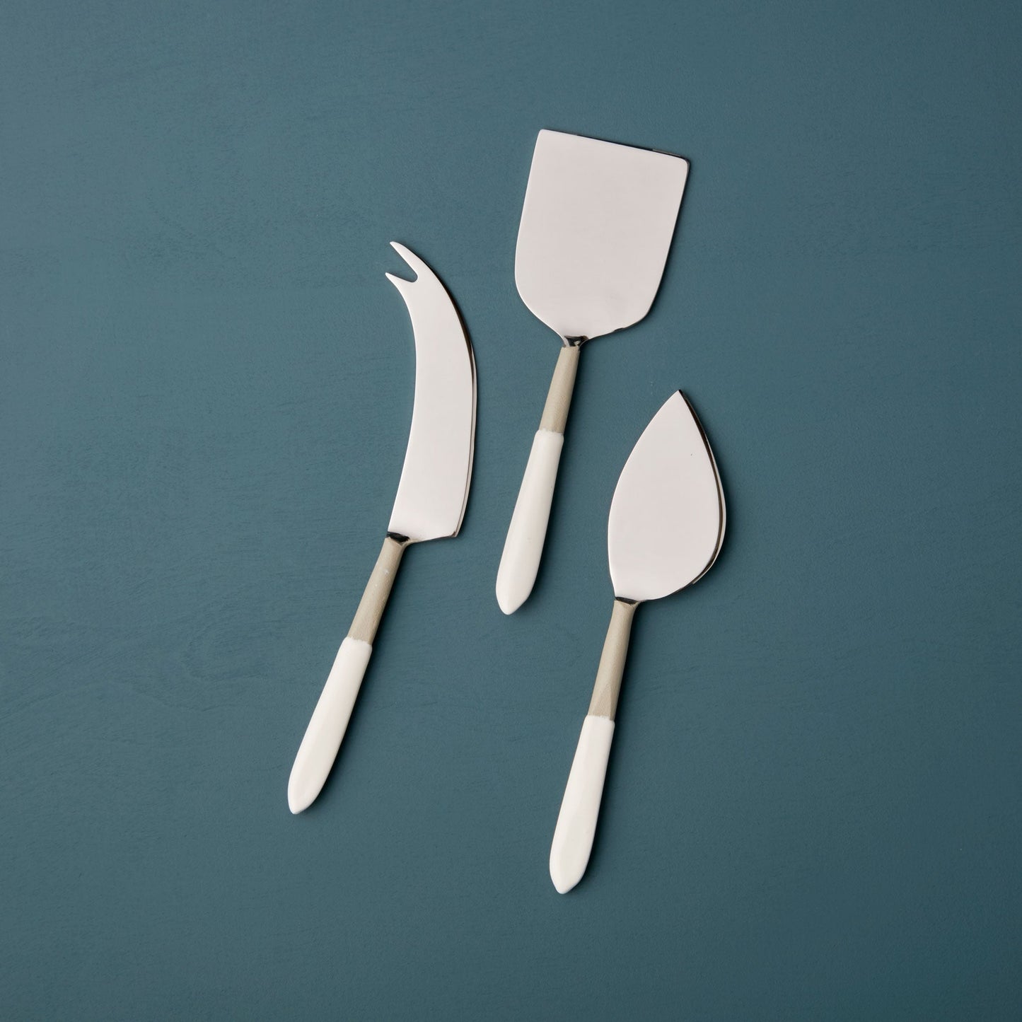 Alto Enamel Cheese Set