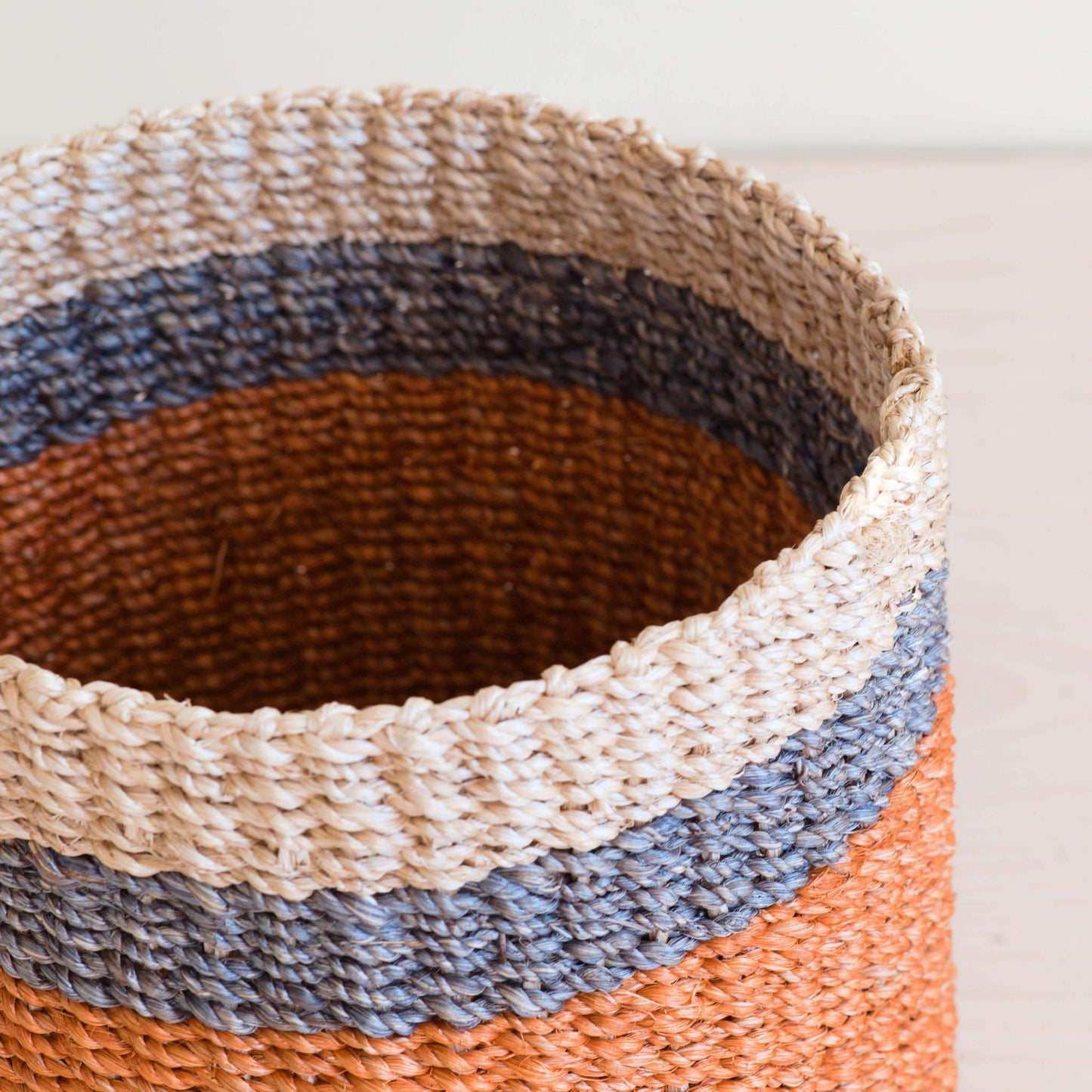 Coral Tabletop Mini Basket