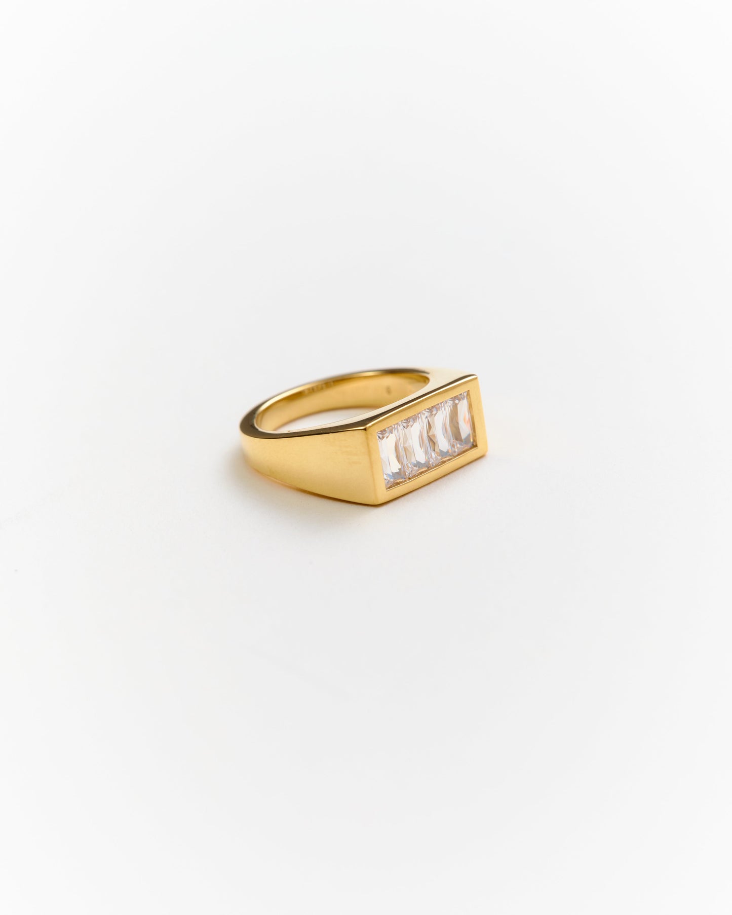 Charlie Rectangle Signet Ring