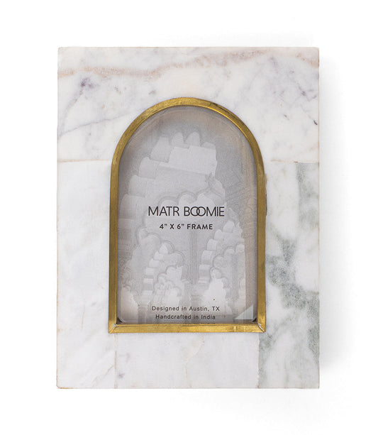 Sammita Arch 4x6 White Picture Frame - Carved Marble Brass Inlay