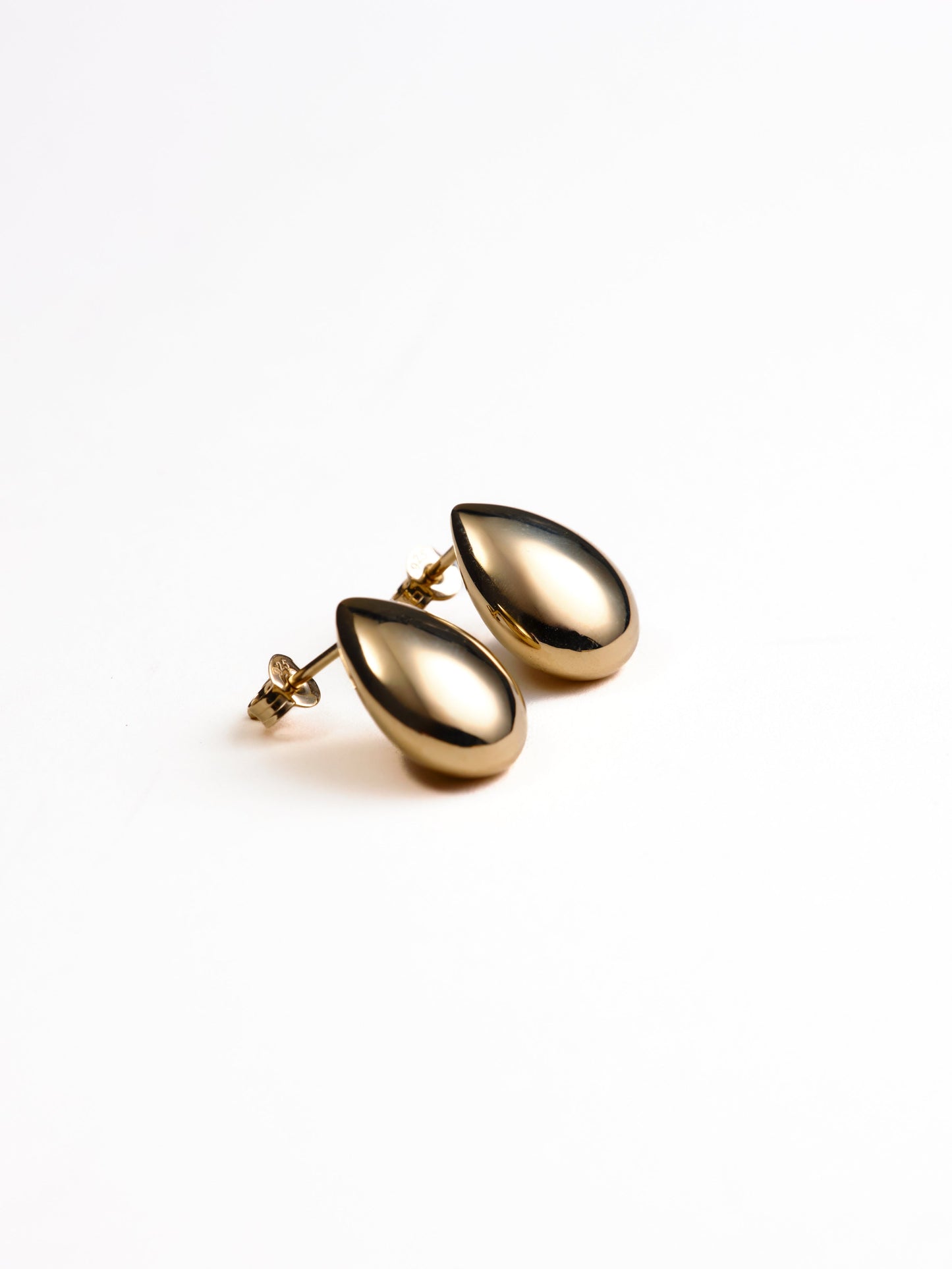 Hannah Teardrop Studs