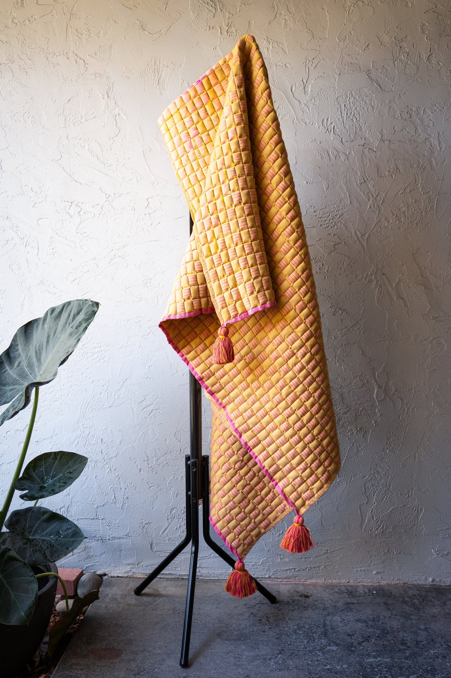 Sona Handwoven Sujani Throw