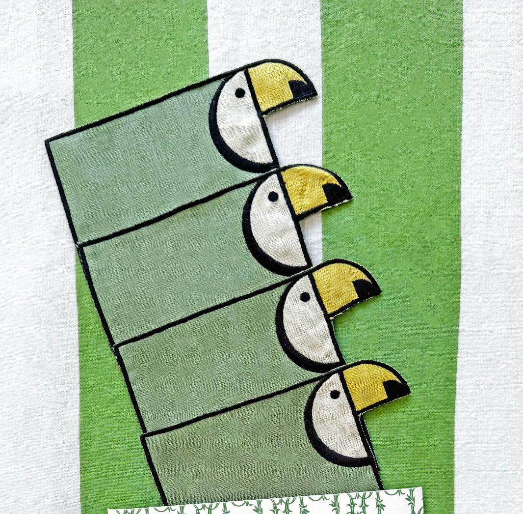 S/4 Tucan Cocktail Napkins