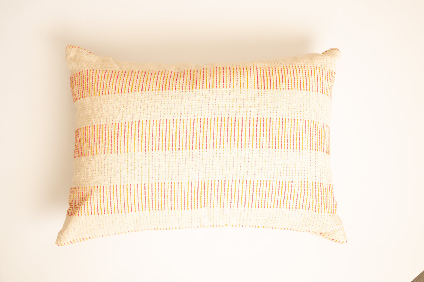 Ranisa Handloom Pillow 14"x20"
