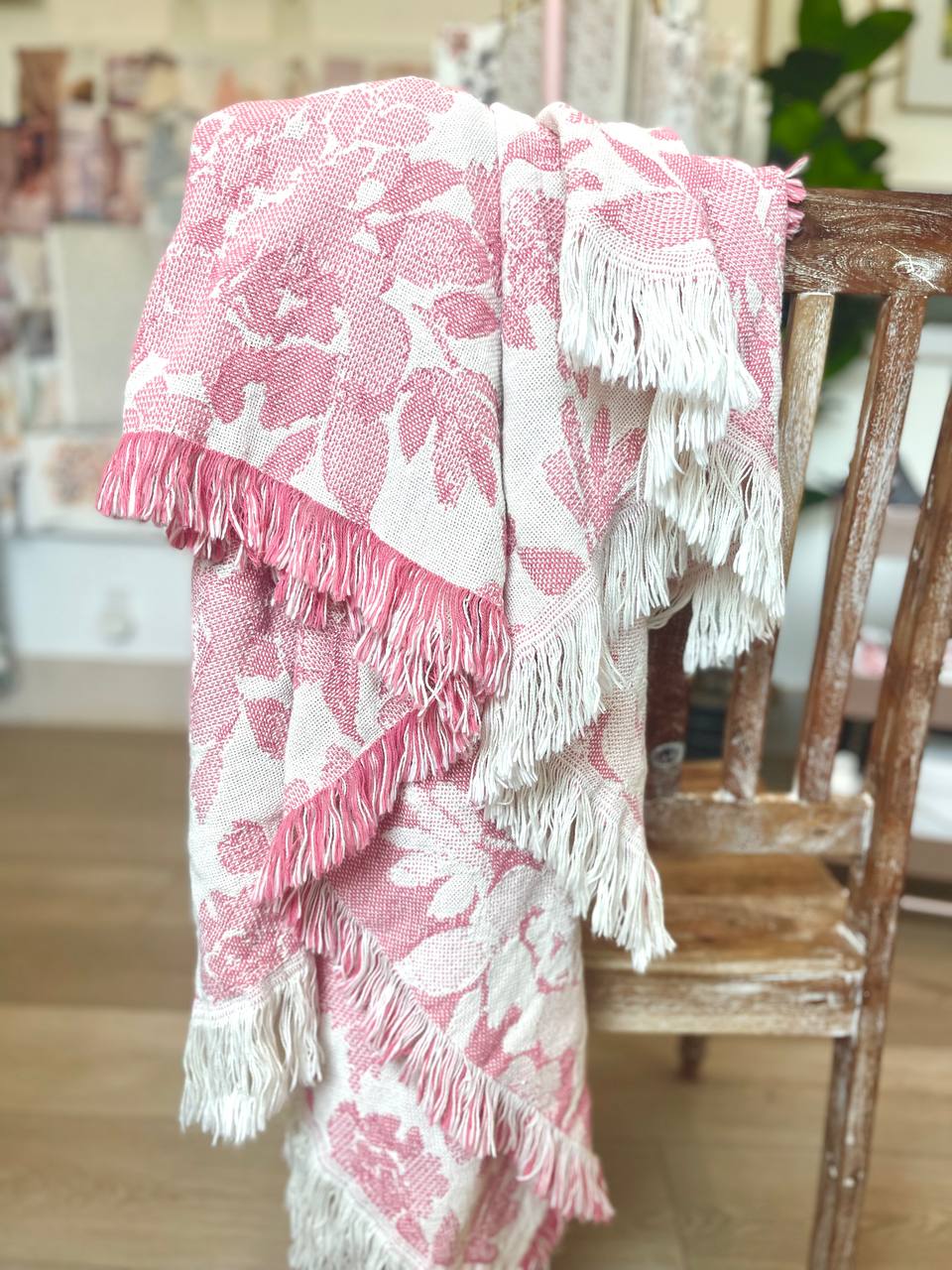 Peony Floral Jacquard Woven Throw
