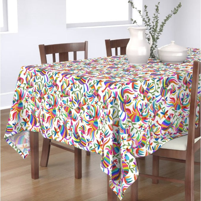 Osadia Handmade White Otomi Print Tablecloth - Yellow Trim