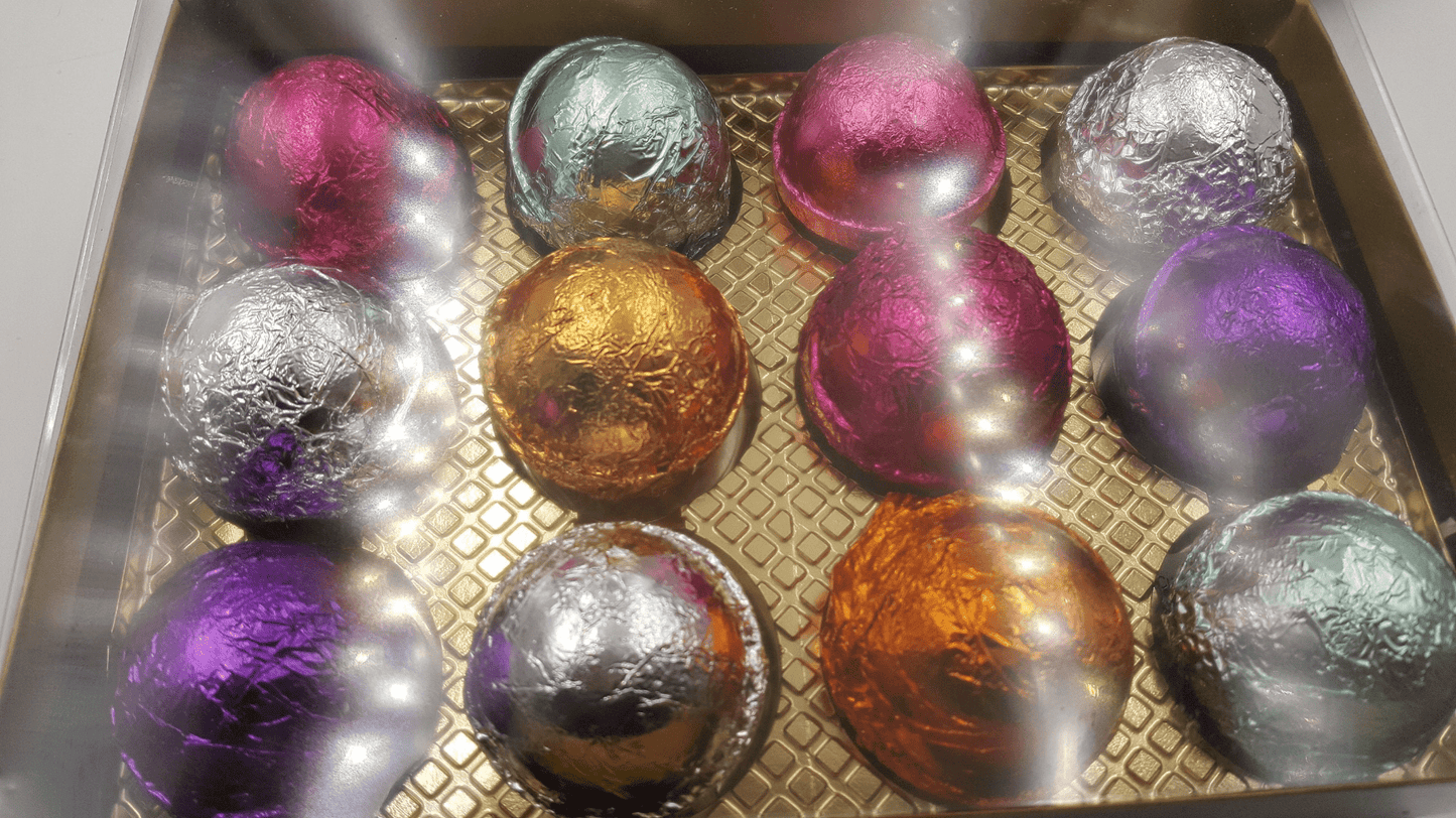 Gift Set for Mom with 12 Bath Bombs