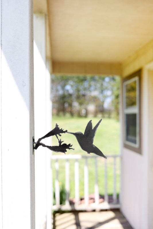Metal Bird Statue - Hummingbird
