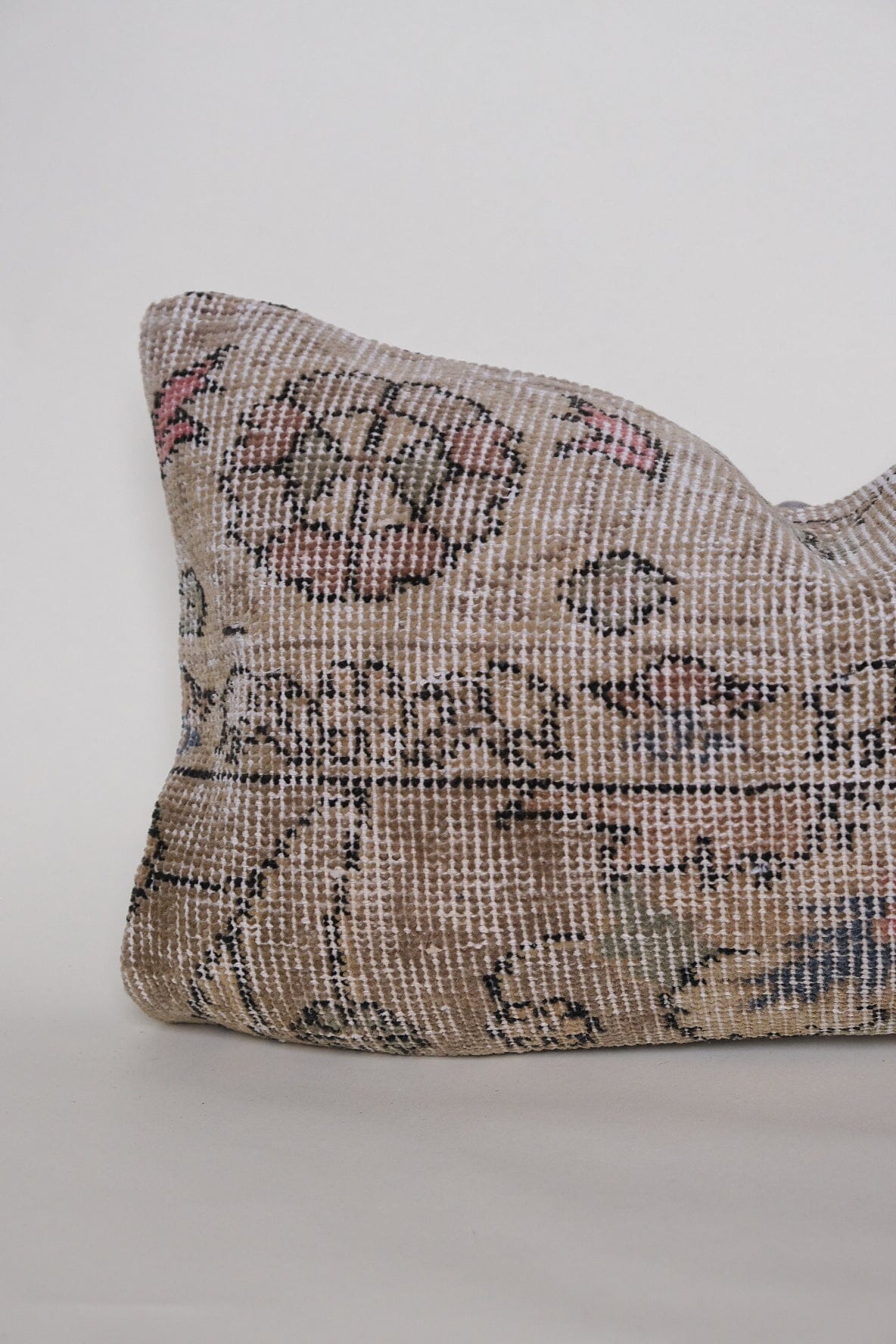 Dandelion Turkish Vintage Lumbar