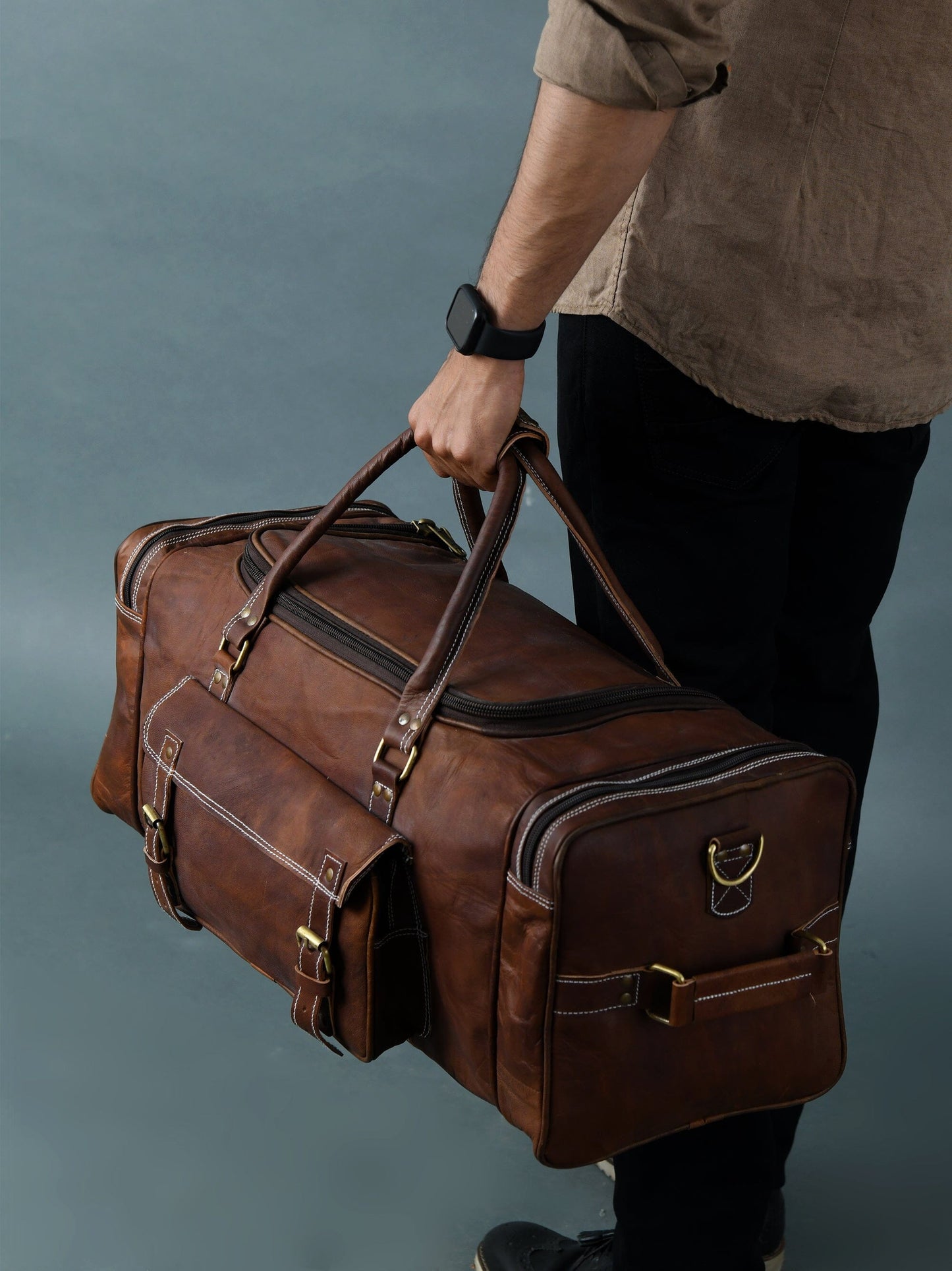 BOGO: Traveler Weekender Duffle Bag + FREE Toiletry Bag - Osadia Concept Store