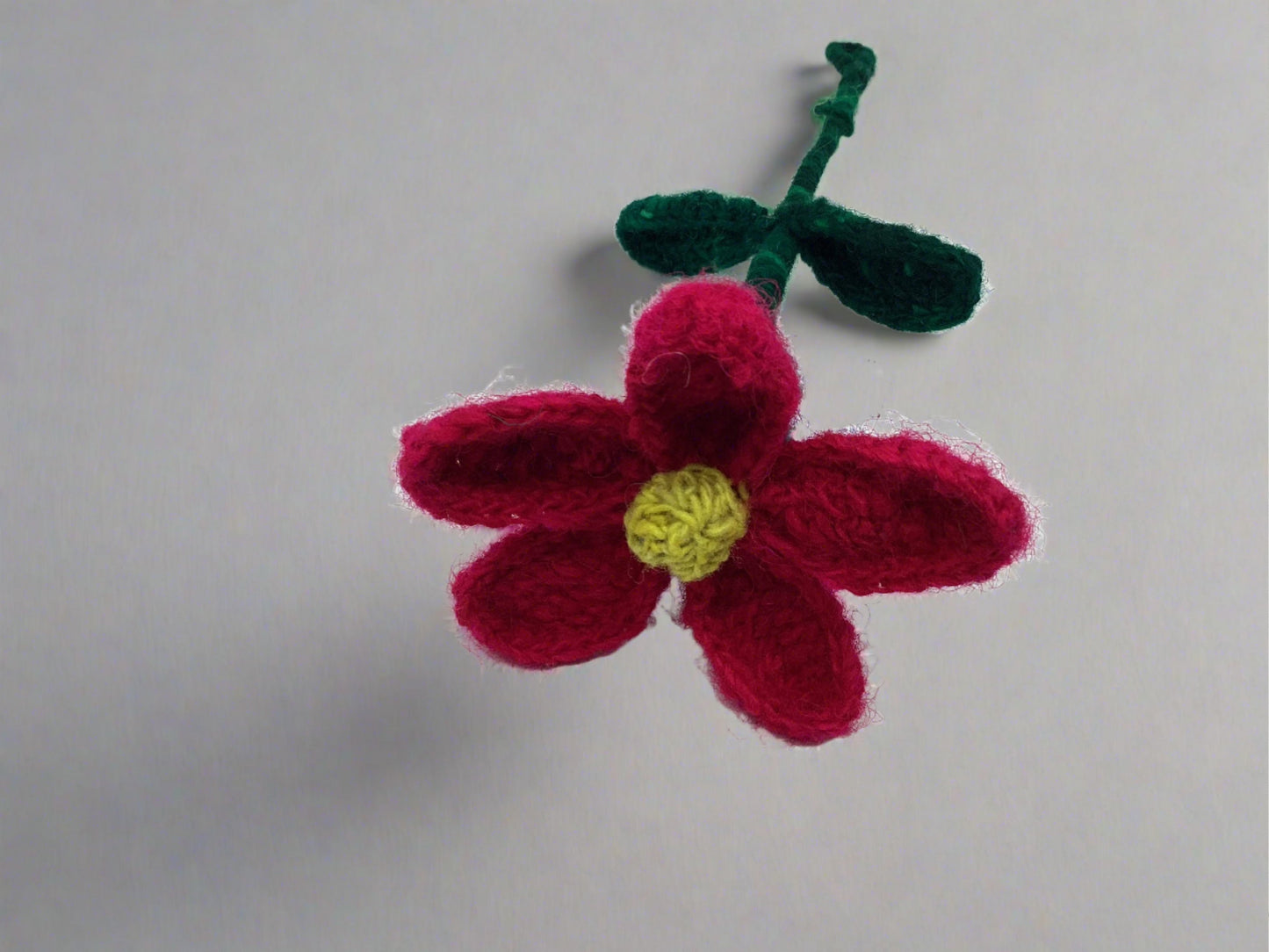 Handmade Fair Trade Wool Daisy – Eco-Friendly, Crocheted, Unique Floral Decoration