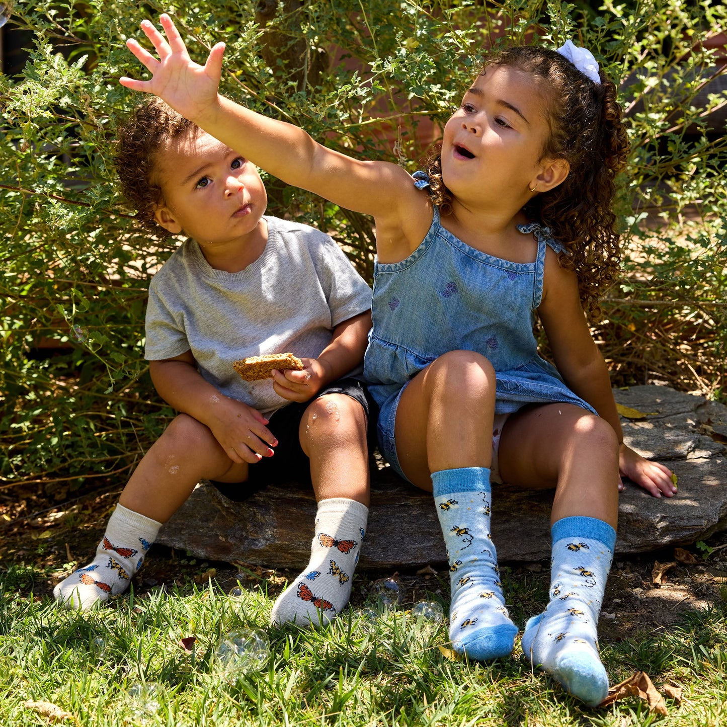 Kids Socks that Protect Bees - Osadia Concept Store