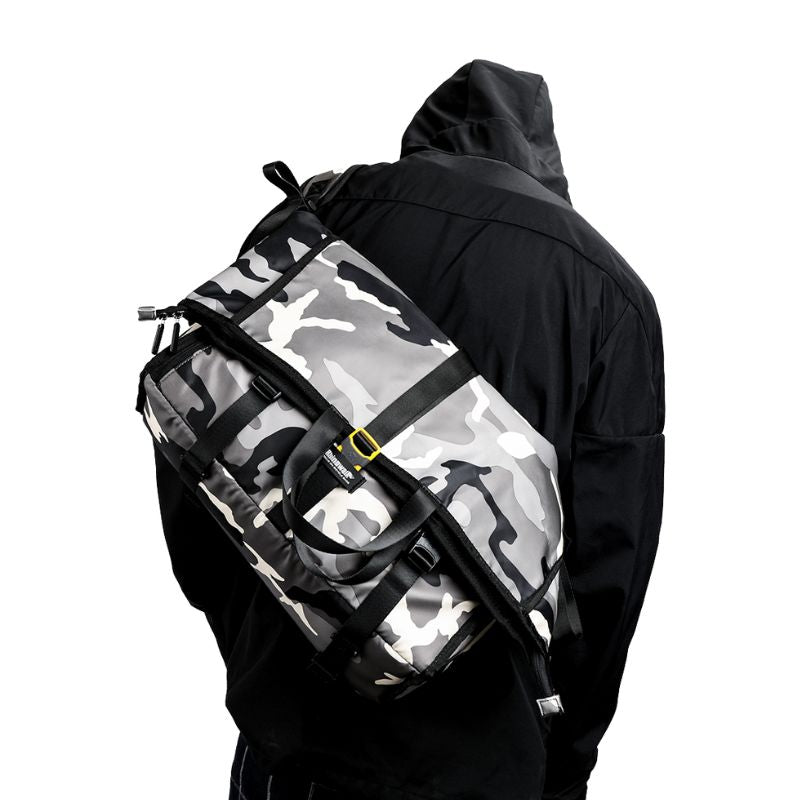 Large Classic Messenger Bag