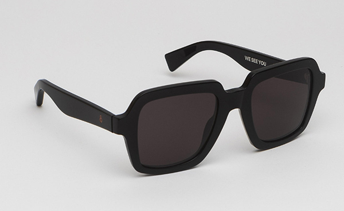 Manyara II Black Sun