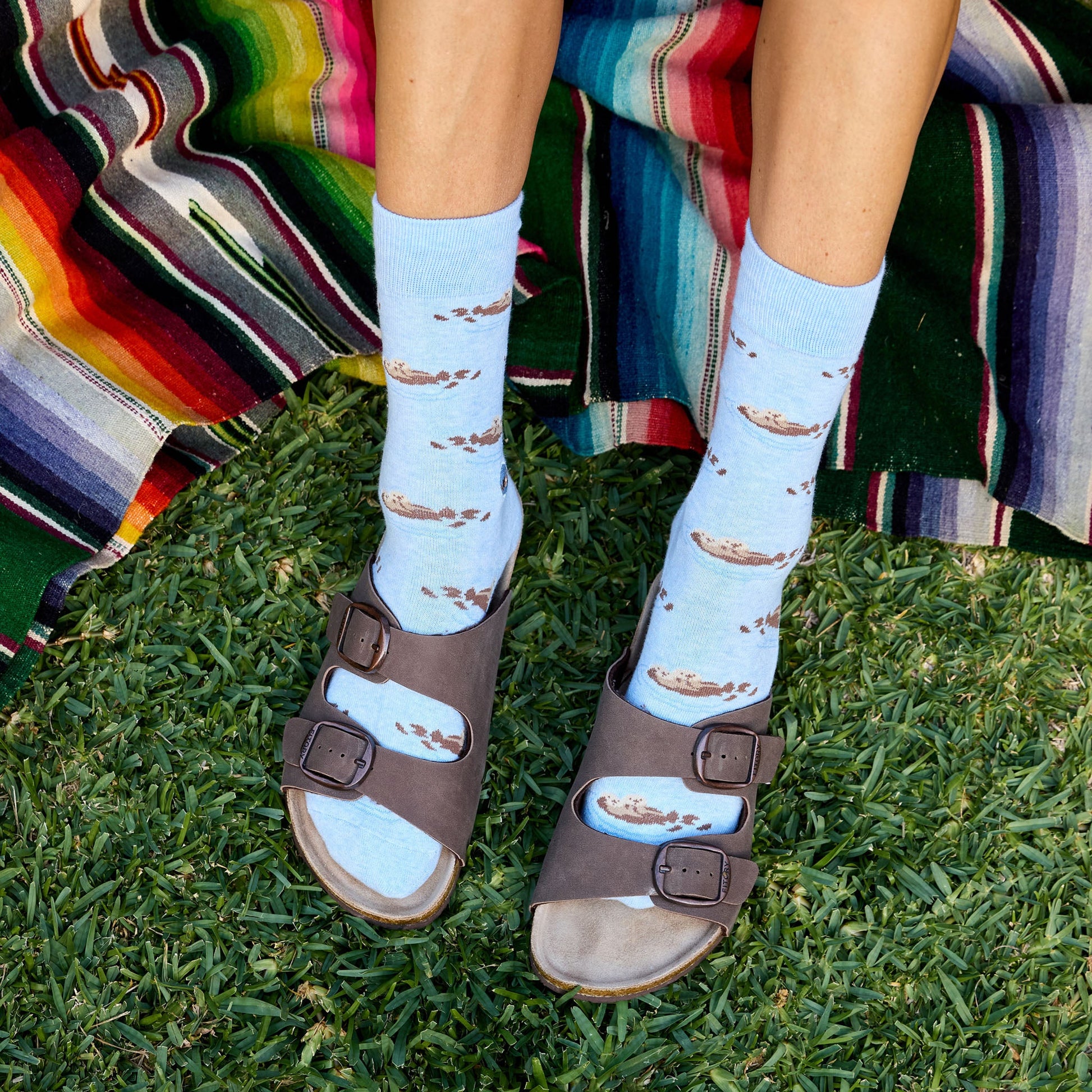 Socks that Protect Sea Otters - Osadia Concept Store