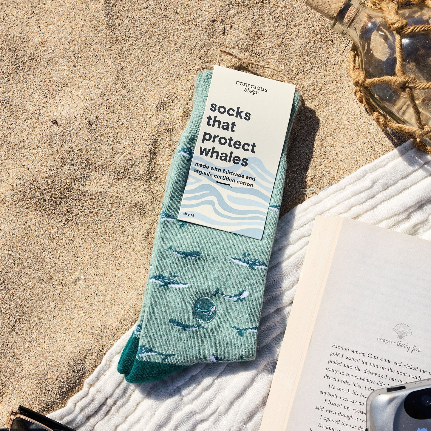 Socks that Protect Whales - Osadia Concept Store