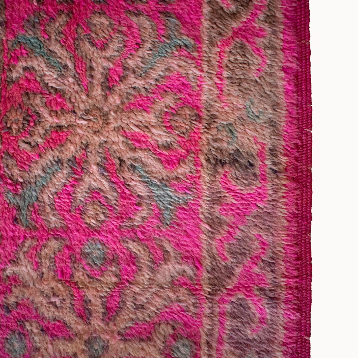 Cher Vintage Moroccan Large Area Rug | 7' x 14’4”