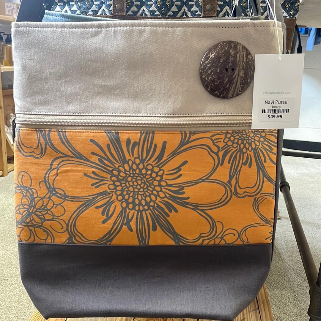 Navi Purse