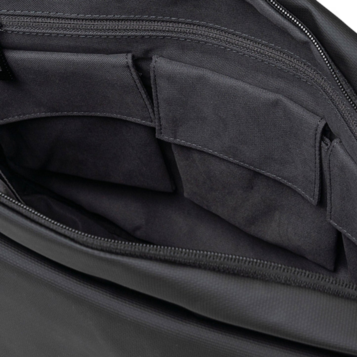 Office Messenger Black