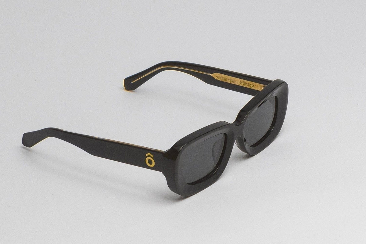 Oju Black Sun