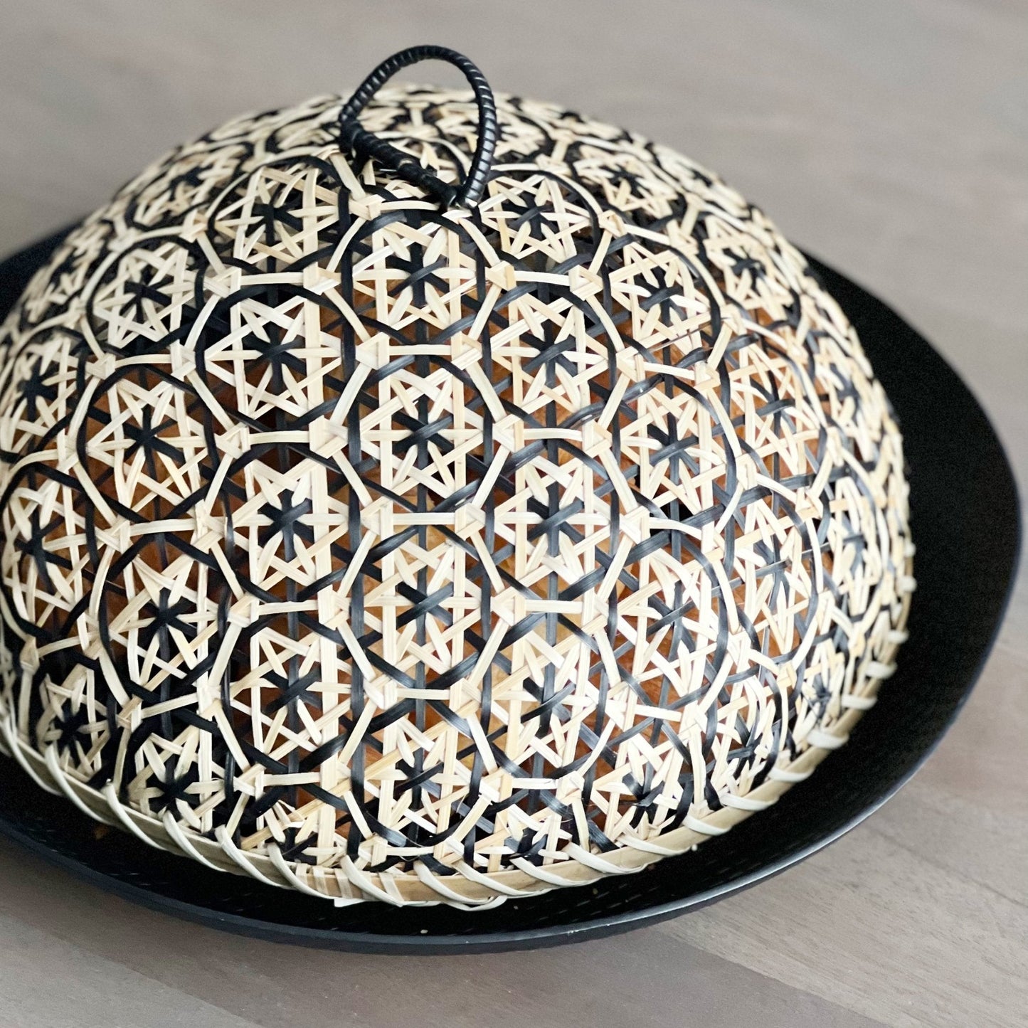 Safirah Bamboo Cloche, Black & Natural