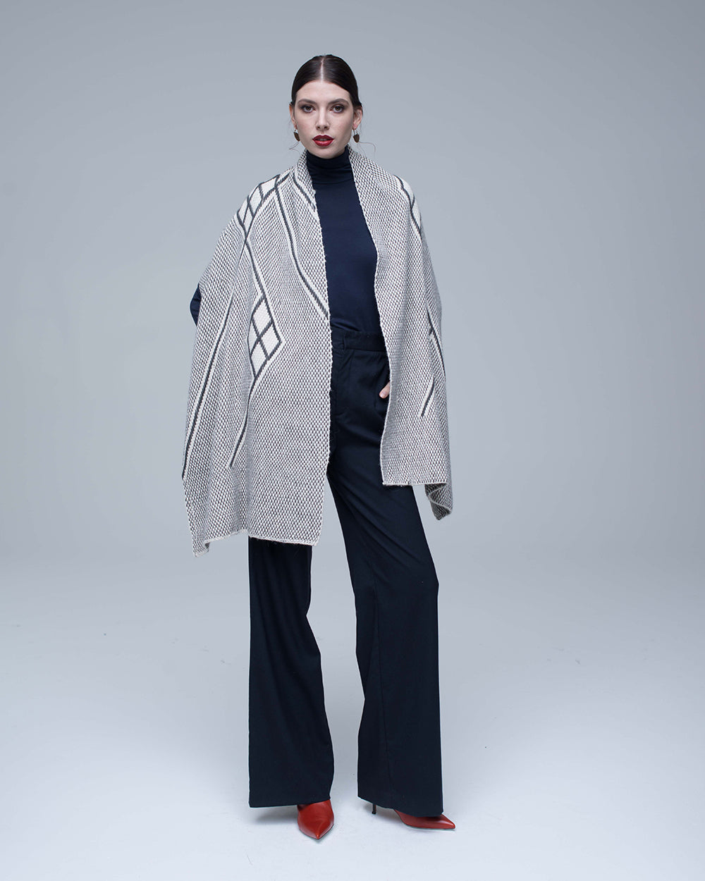 Che Shawl in Baby Alpaca