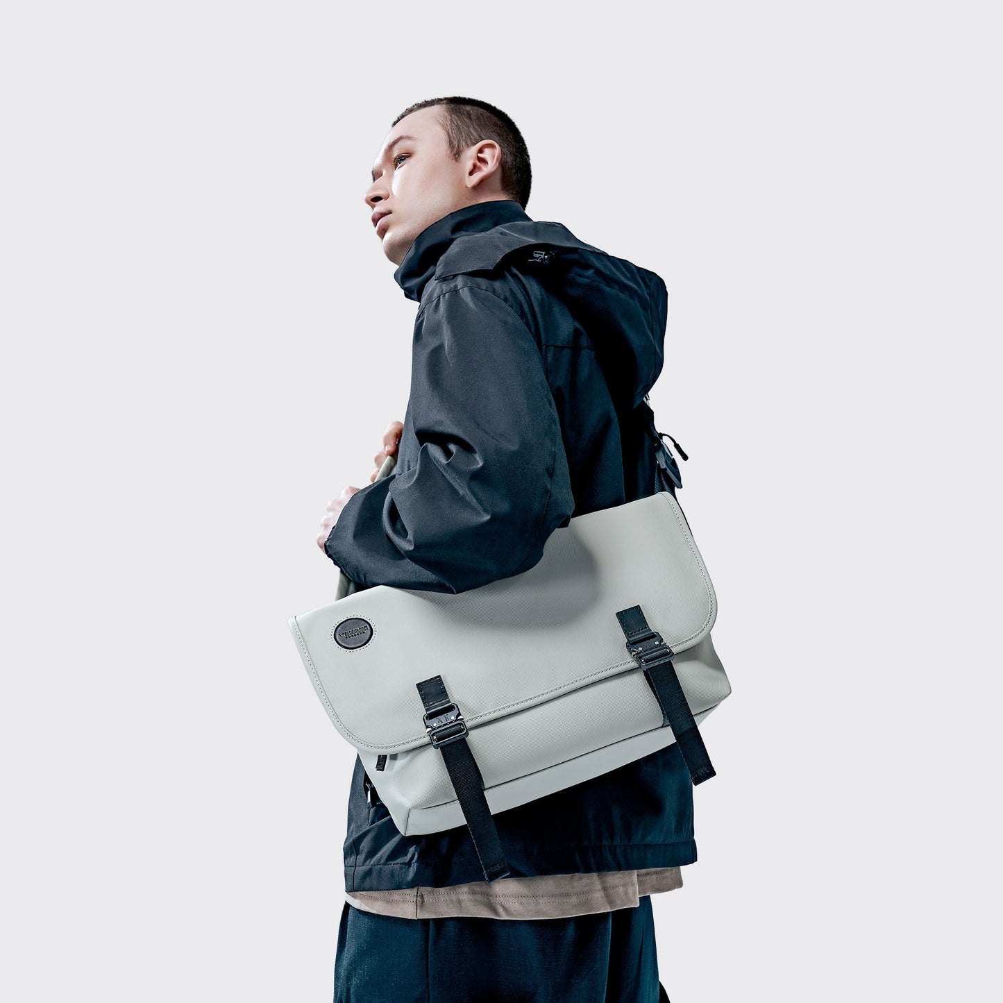 URBAN MESSENGER 13L