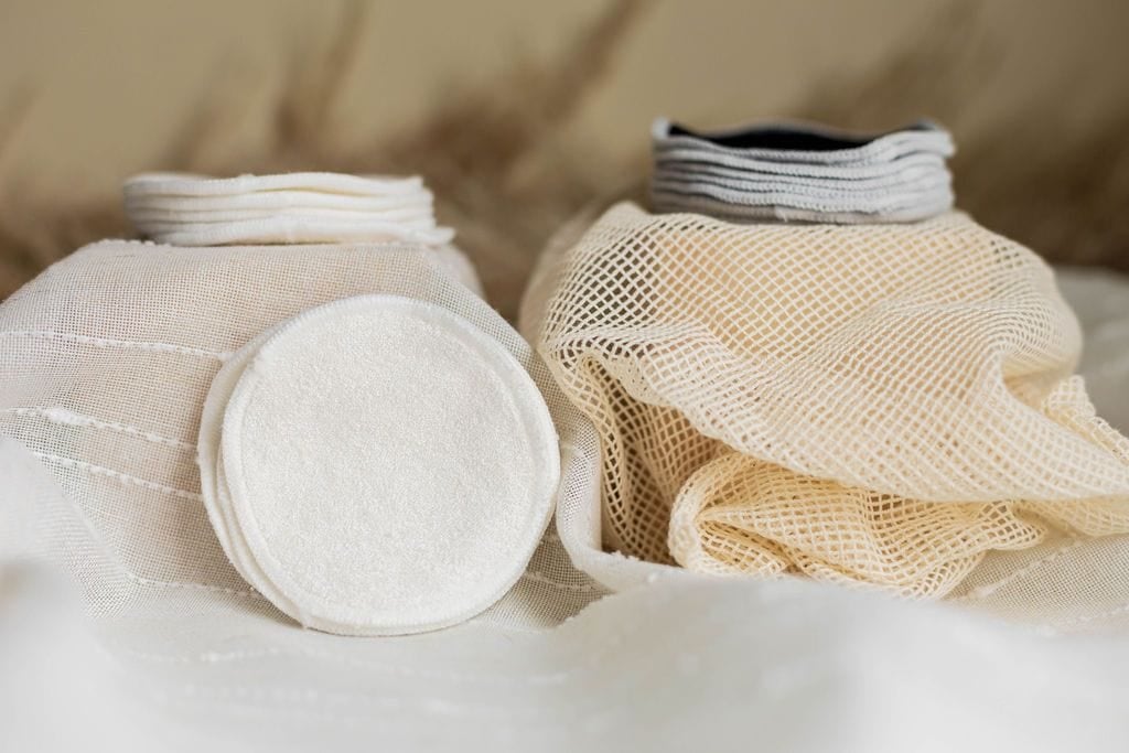 Reusable Facial Rounds with Wash Bag